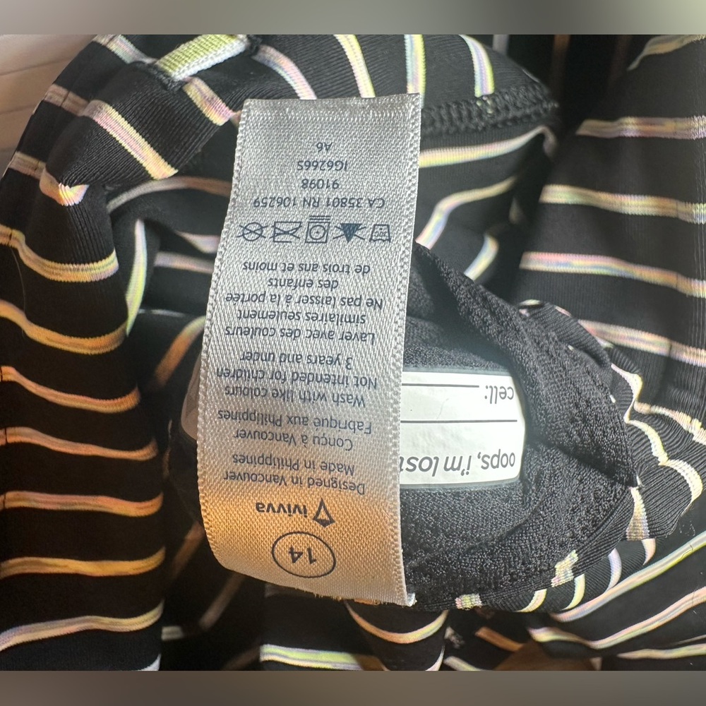 IVIVVA CROP LEGGINGS - Picture 8 of 8
